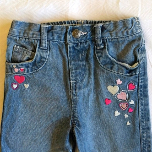 joe fresh heart embroidered medium wash denim jeans 18-24 months baby girl - Picture 2 of 8